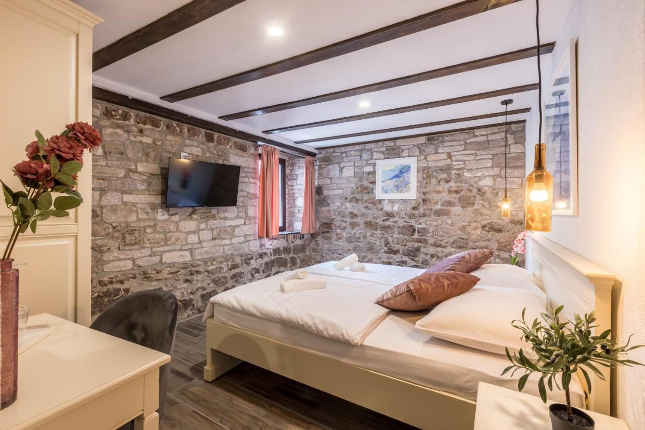 سبليت Old Town B&B Rooms Matusko المظهر الخارجي الصورة