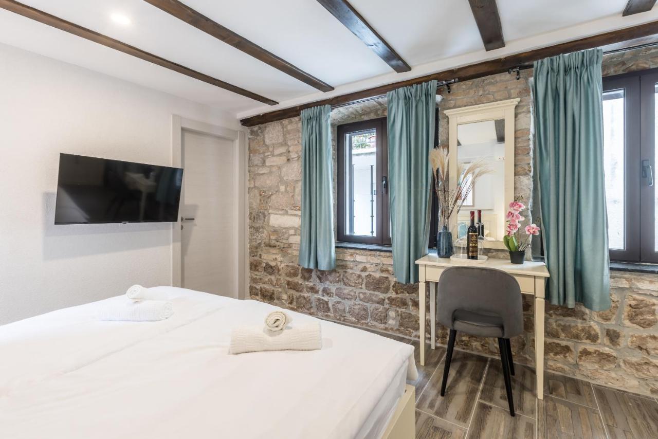 سبليت Old Town B&B Rooms Matusko المظهر الخارجي الصورة